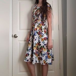 Colorful Floral Midi Vintage Dress from Europe SIZE S